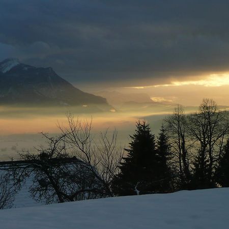 Отель La Maison Sur Les Nuages Saint-Christophe  Экстерьер фото